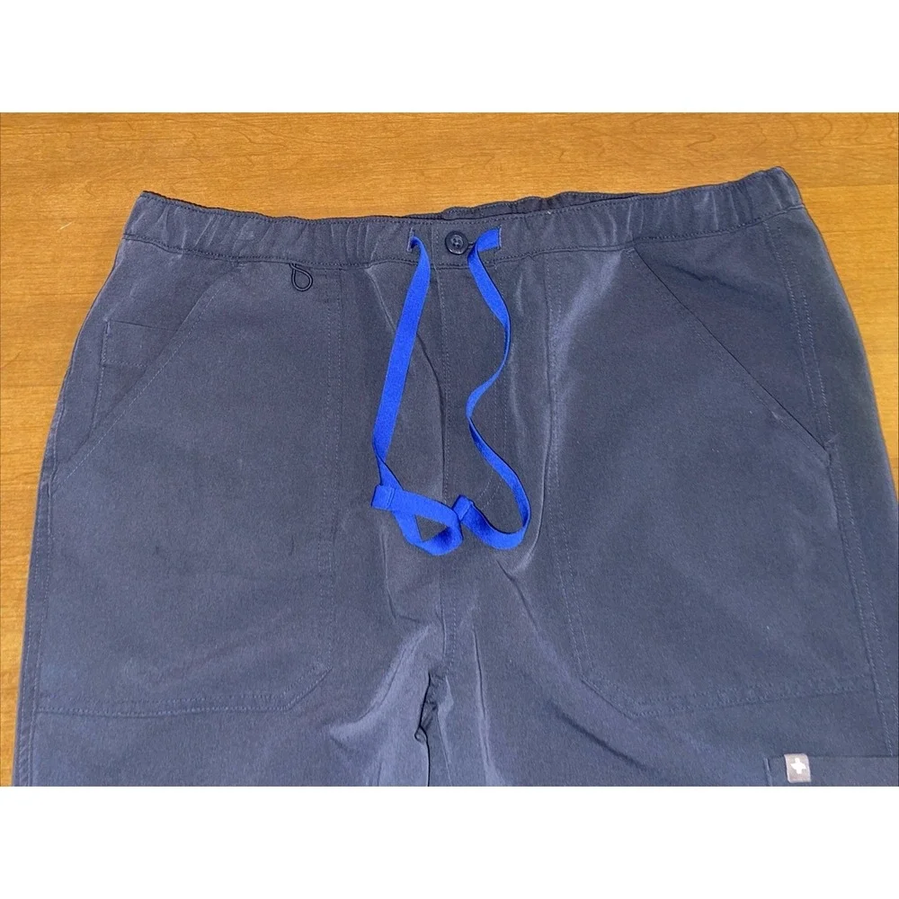 Figs Scrubs Cairo Cargo Men Large Tall Gray Nine Pocket Night Sky Nurse TM3001T